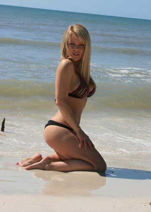 nude Newport News personals pics